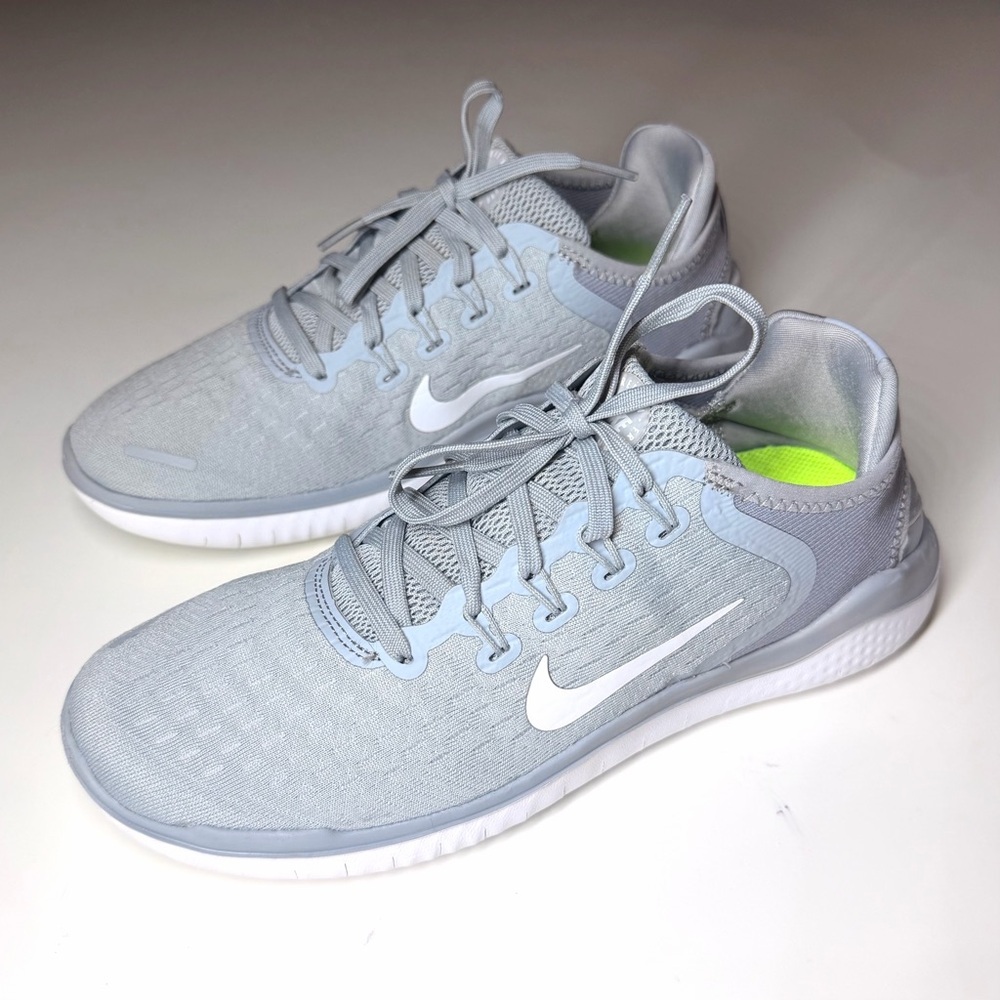 Nike Women’s Free RN 2018 Gray Athletic Running Sneaker Size- 8